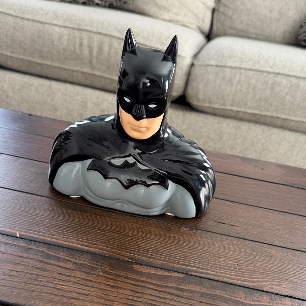 DC comics Batman Bust Coin Bank - Black & Gray
